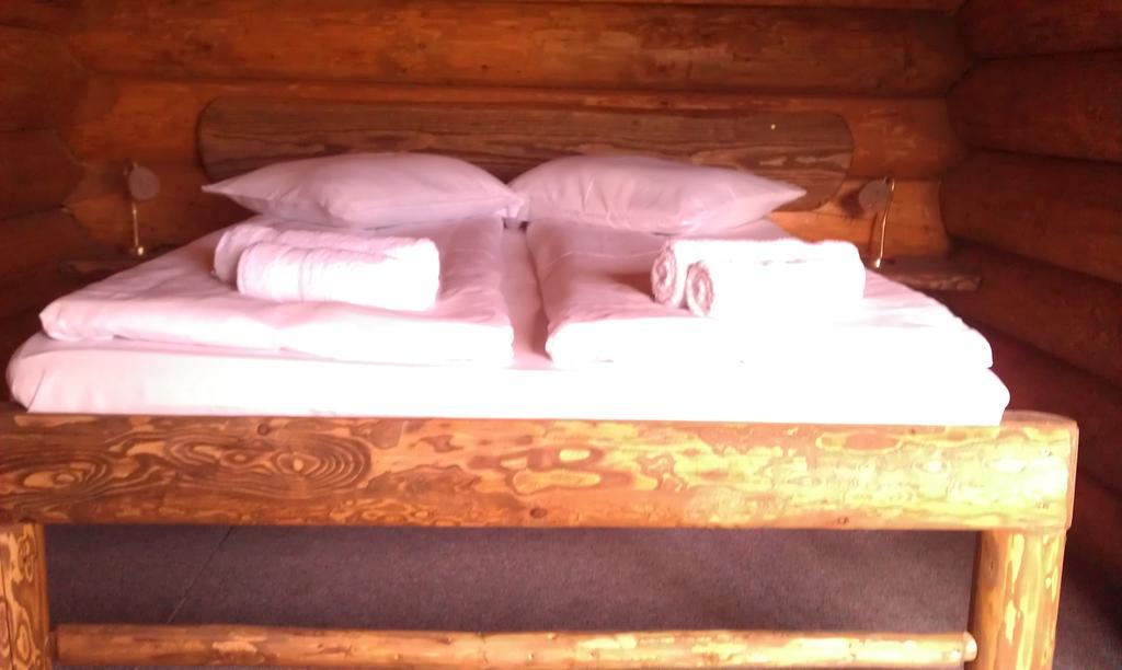 Gasthaus Casa Muntelui - Sambata Sîmbăta de Sus Zimmer foto